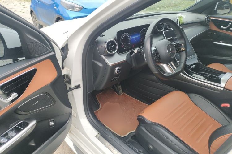 Used Mercedes-Benz C-Class 2022 Restyled C 200 L Sport Edition Driver Seat