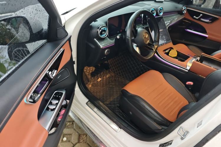 Used Mercedes-Benz C-Class 2022 Restyled C 260 L Sport Edition Driver Seat