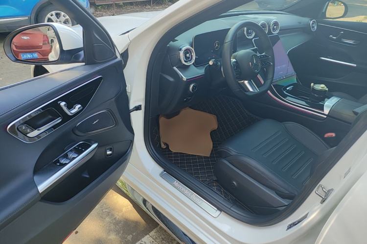 Used Mercedes-Benz C-Class 2022 Restyled C 260 L Sport Edition Driver Seat