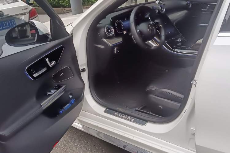 Used Mercedes-Benz C-Class 2022 C 260 L Sport Edition Driver Seat