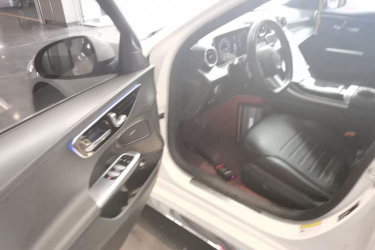 Used Mercedes-Benz C-Class 2022 C 200 L Sport Edition Driver Seat