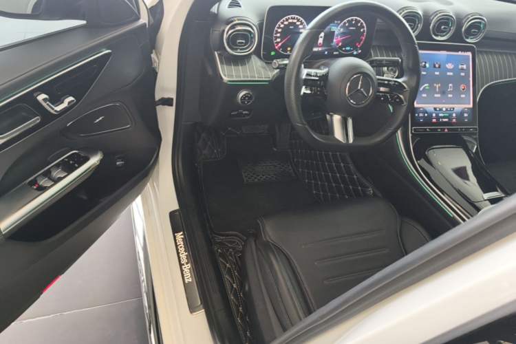 Used Mercedes-Benz C-Class 2022 Restyled C 260 L Sport Edition Driver Seat
