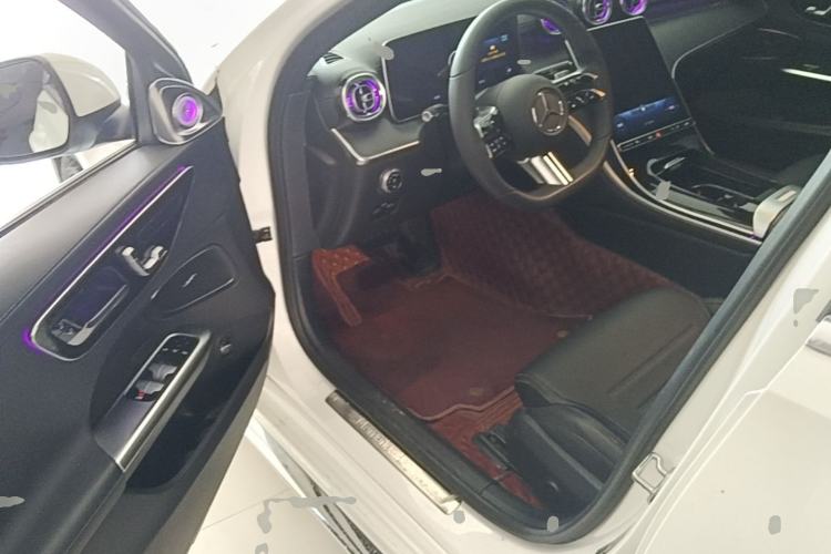 Used Mercedes-Benz C-Class 2022 Restyled C 200 L Sport Edition Driver Seat