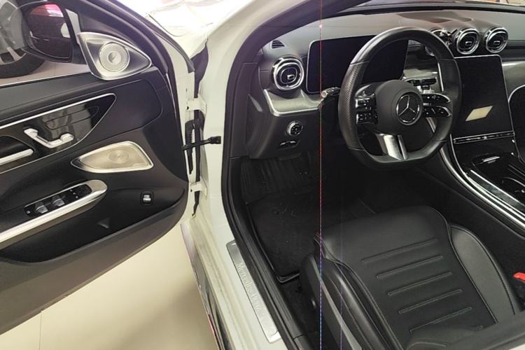Used Mercedes-Benz C-Class 2022 Restyled C 260 L Sport Edition Driver Seat