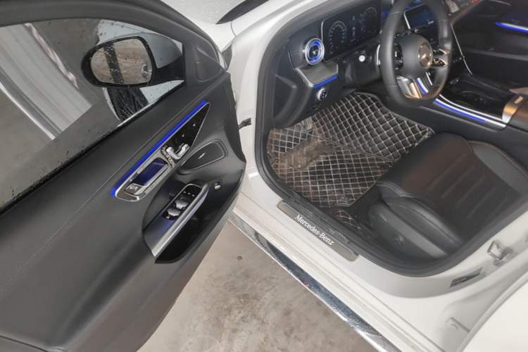 Used Mercedes-Benz C-Class 2022 C 260 L Sport Edition Driver Seat