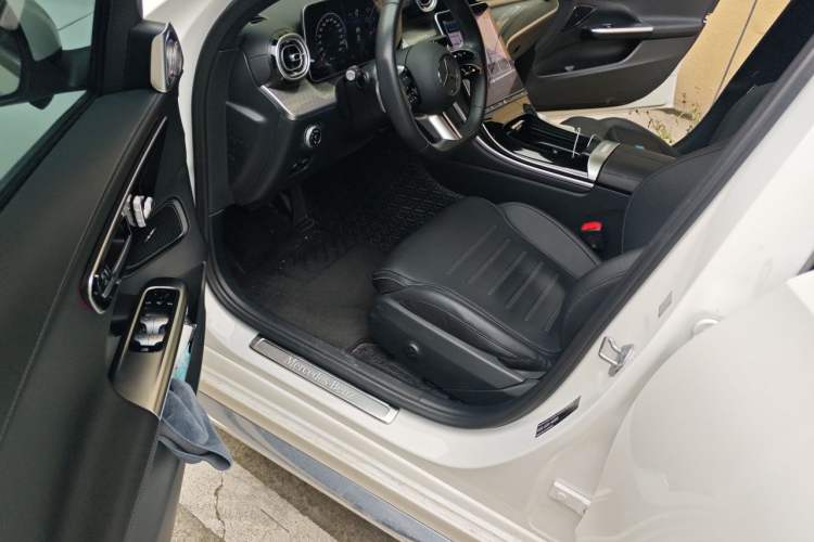 Used Mercedes-Benz C-Class 2022 C 260 L Driver Seat