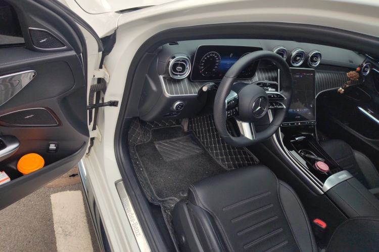 Used Mercedes-Benz C-Class 2022 Restyled C 260 L Sport Edition Driver Seat