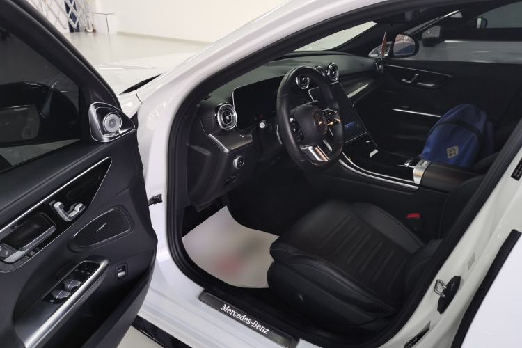 Used Mercedes-Benz C-Class 2022 Restyled C 260 L Sport Edition Driver Seat