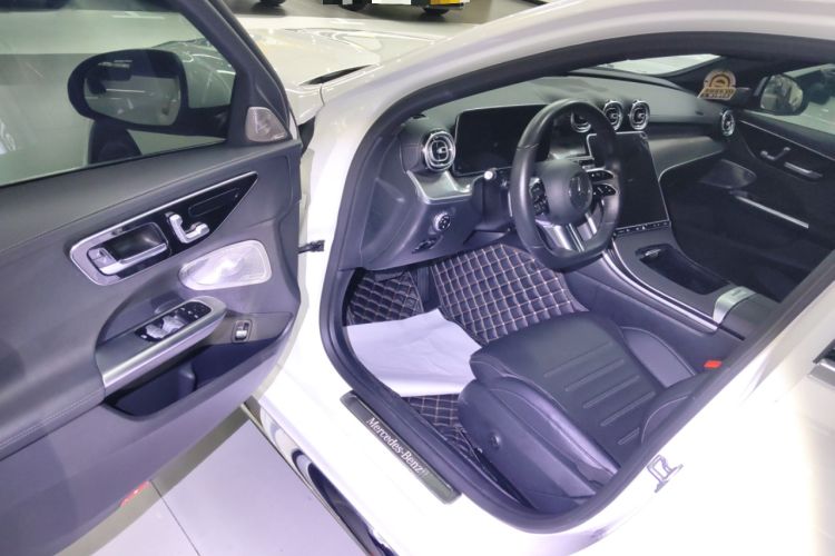 Used Mercedes-Benz C-Class 2022 C 260 L Sport Edition Driver Seat