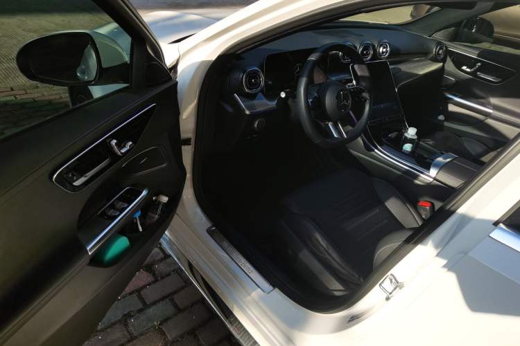 Used Mercedes-Benz C-Class 2022 Restyled C 260 L Sport Edition Driver Seat
