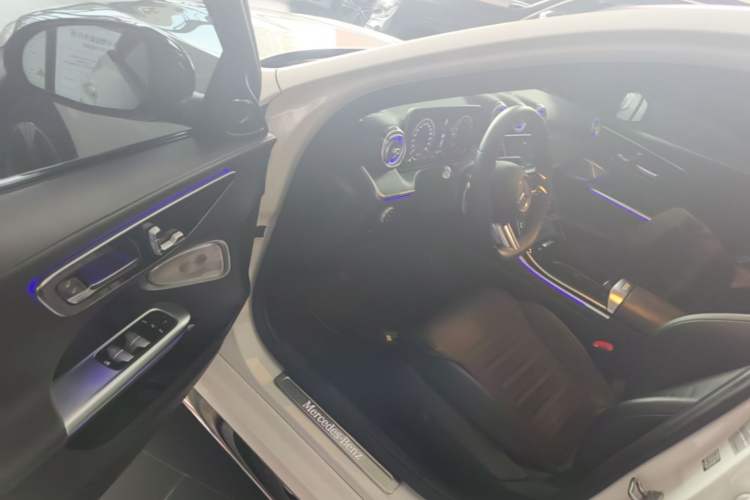 Used Mercedes-Benz C-Class 2022 C 260 L Obsidian Night Sport Edition Driver Seat