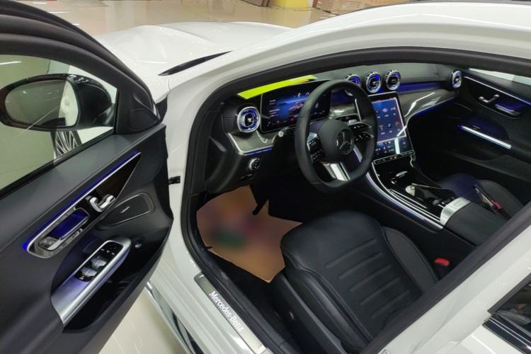 Used Mercedes-Benz C-Class 2022 Restyled C 260 L Sport Edition Driver Seat