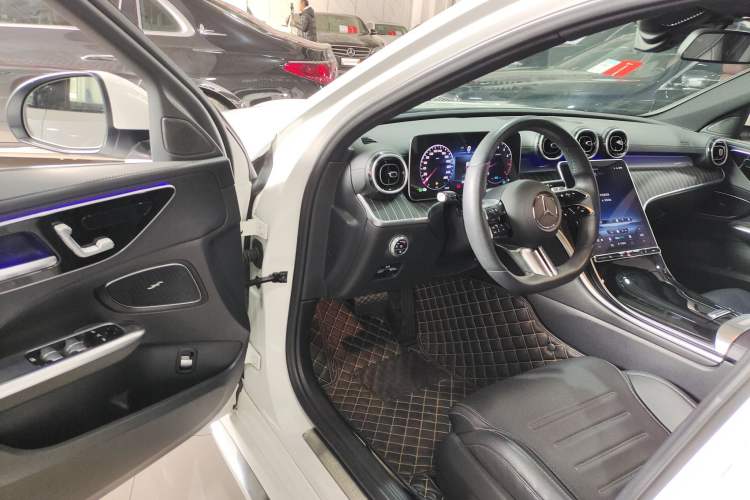 Used Mercedes-Benz C-Class 2022 C 200 L Sport Edition Driver Seat