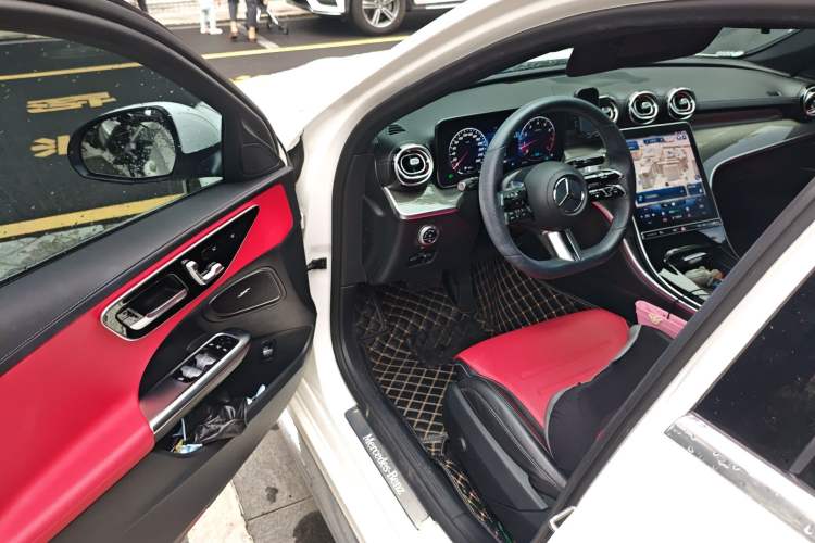 Used Mercedes-Benz C-Class 2022 C 260 L Sport Edition Driver Seat