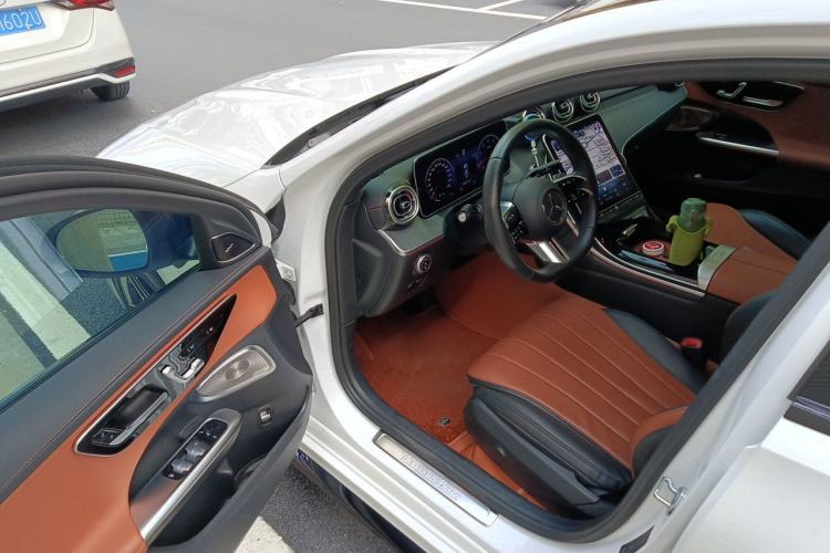 Used Mercedes-Benz C-Class 2022 C 260 L Obsidian Night Sport Edition Driver Seat