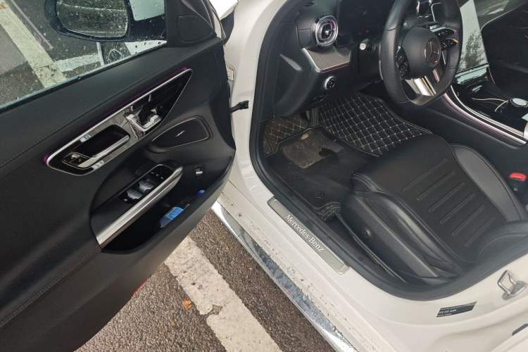 Used Mercedes-Benz C-Class 2022 C 260 L Sport Edition Driver Seat