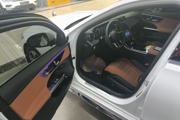 Used Mercedes-Benz C-Class 2022 C 200 L Sport Edition Driver Seat