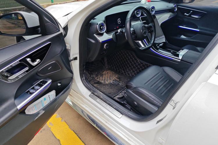 Used Mercedes-Benz C-Class 2022 C 260 L Sport Edition Driver Seat