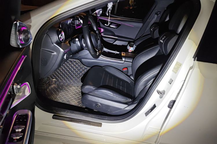 Used Mercedes-Benz C-Class 2022 Restyled C 200 L Sport Edition Driver Seat