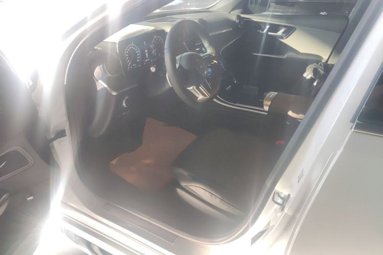 Used Mercedes-Benz C-Class 2022 C 200 L Sport Edition Driver Seat