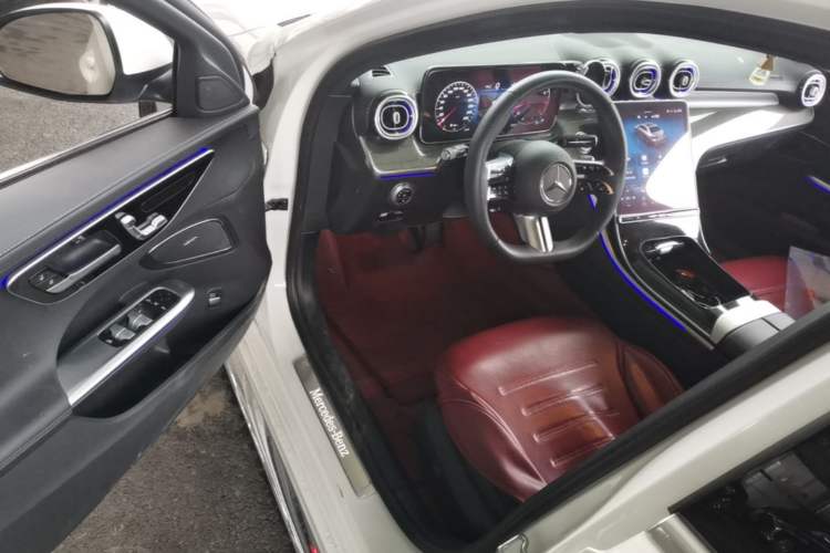 Used Mercedes-Benz C-Class 2022 C 260 L Driver Seat