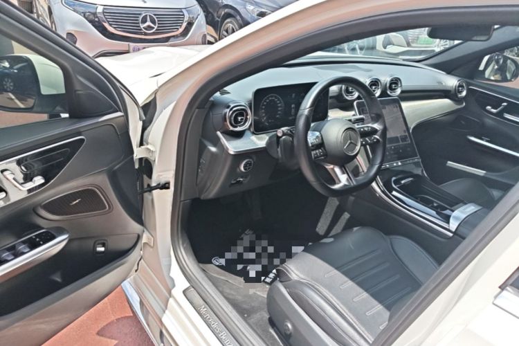Used Mercedes-Benz C-Class 2022 Restyled C 260 L Sport Edition Driver Seat