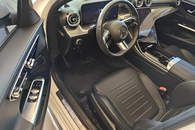 Used Mercedes-Benz C-Class 2022 C 260 L Sport Edition Driver Seat