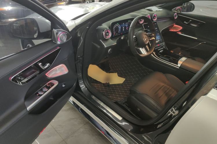 Used Mercedes-Benz C-Class 2022 C 200 L Sport Edition Driver Seat
