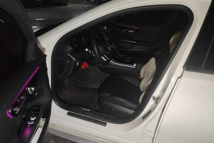 Used Mercedes-Benz C-Class 2022 C 200 L Sport Edition Driver Seat
