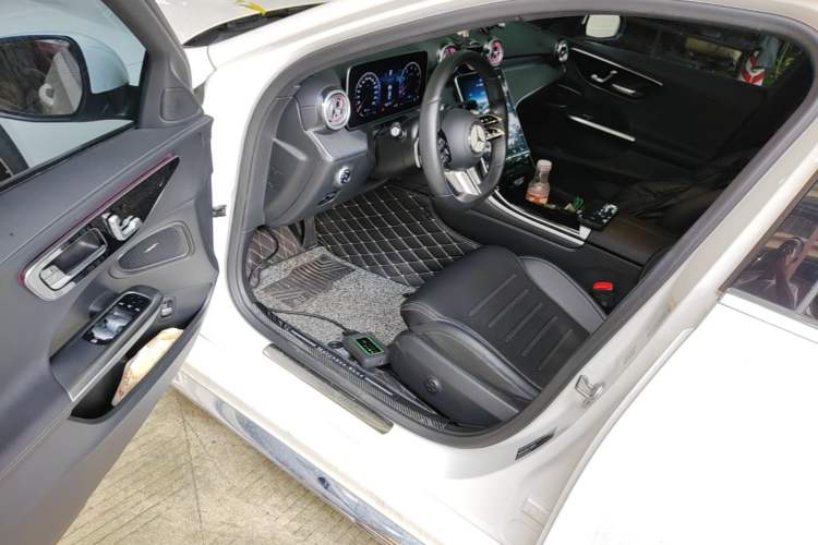 Used Mercedes-Benz C-Class 2022 C 200 L Sport Edition Driver Seat