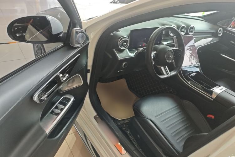 Used Mercedes-Benz C-Class 2022 Restyled C 260 L Sport Edition Driver Seat