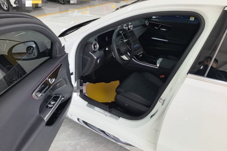 Used Mercedes-Benz C-Class 2022 Restyled C 260 L Sport Edition Driver Seat
