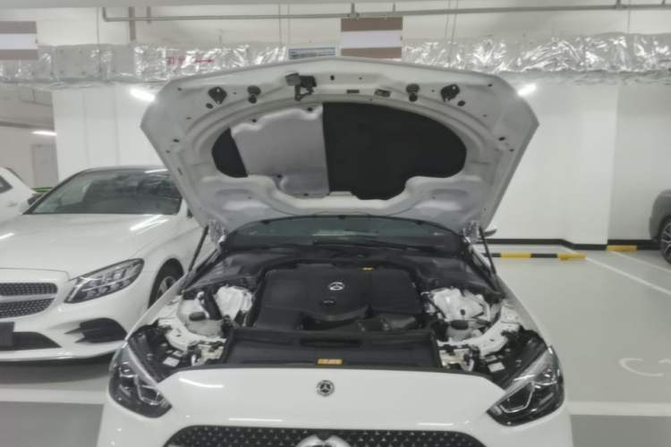 Used Mercedes-Benz C-Class 2022 C 200 L Sport Edition Engine Bay