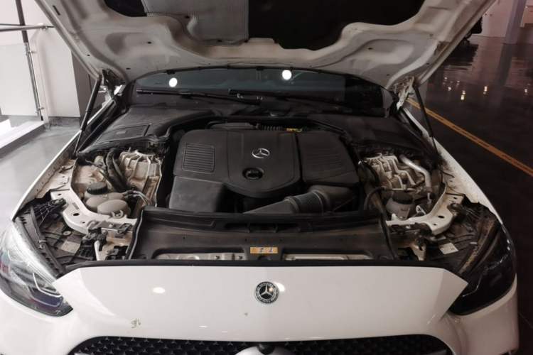 Used Mercedes-Benz C-Class 2022 C 200 L Sport Edition Engine Bay