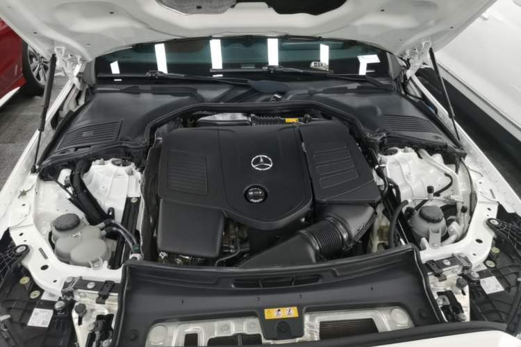 Used Mercedes-Benz C-Class 2022 C 200 L Sport Edition Engine Bay
