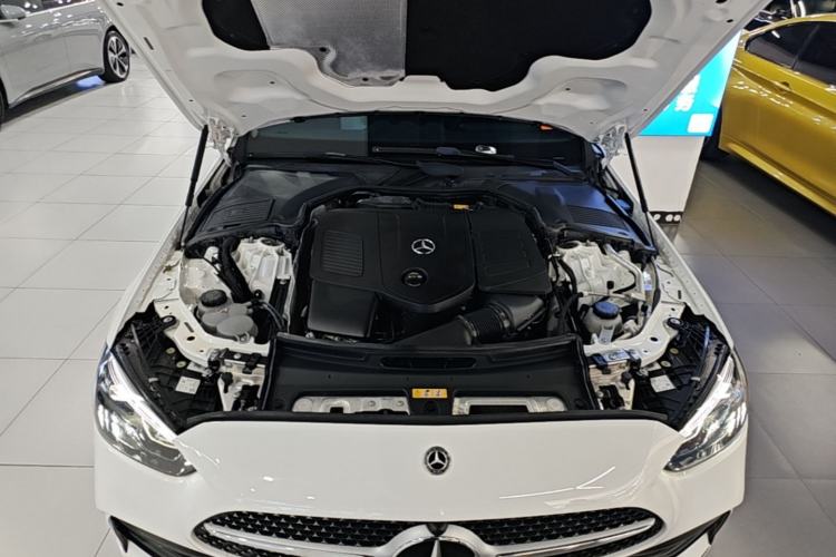 Used Mercedes-Benz C-Class 2022 C 200 L Sport Edition Engine Bay