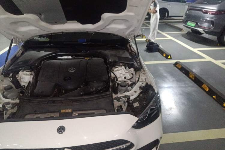 Used Mercedes-Benz C-Class 2022 C 260 L Sport Edition Engine Bay Left