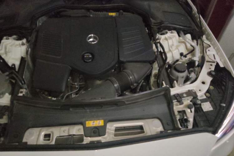 Used Mercedes-Benz C-Class 2022 Facelift C 260 L Engine Bay Left