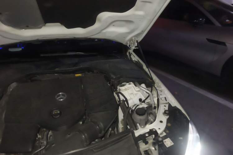 Used Mercedes-Benz C-Class 2022 Restyled C 260 L Sport Edition Engine Bay Left