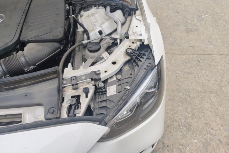Used Mercedes-Benz C-Class 2022 C 260 L Sport Edition Engine Bay Left