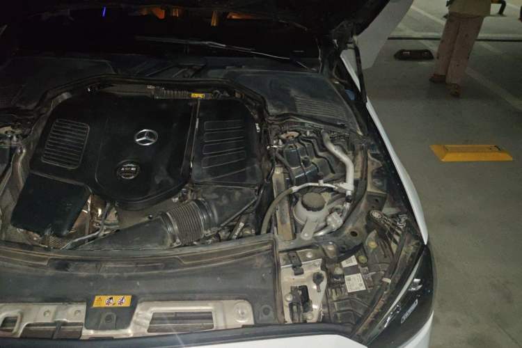 Used Mercedes-Benz C-Class 2022 Facelift C 260 L Engine Bay Left
