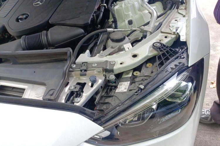 Used Mercedes-Benz C-Class 2022 Revised C 260 L Starry Night Sport Edition Engine Bay Left