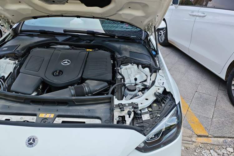 Used Mercedes-Benz C-Class 2022 C 200 L Sport Edition Engine Bay Left