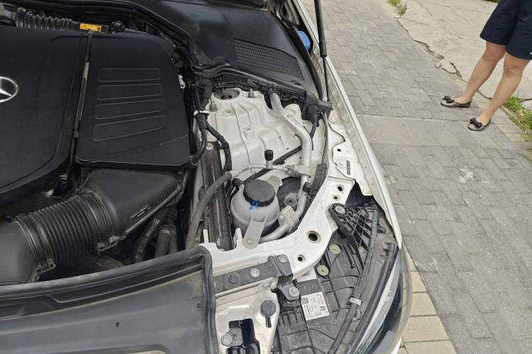 Used Mercedes-Benz C-Class 2022 C 260 L Sport Edition Engine Bay Left
