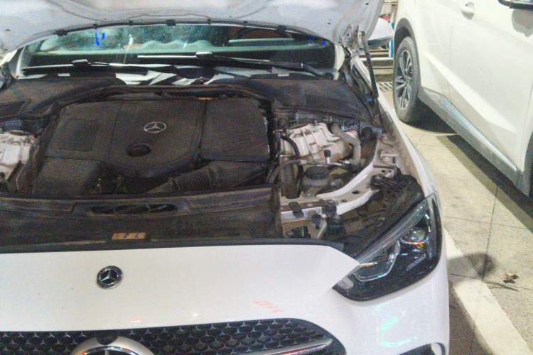 Used Mercedes-Benz C-Class 2022 C 200 L Sport Edition Engine Bay Left