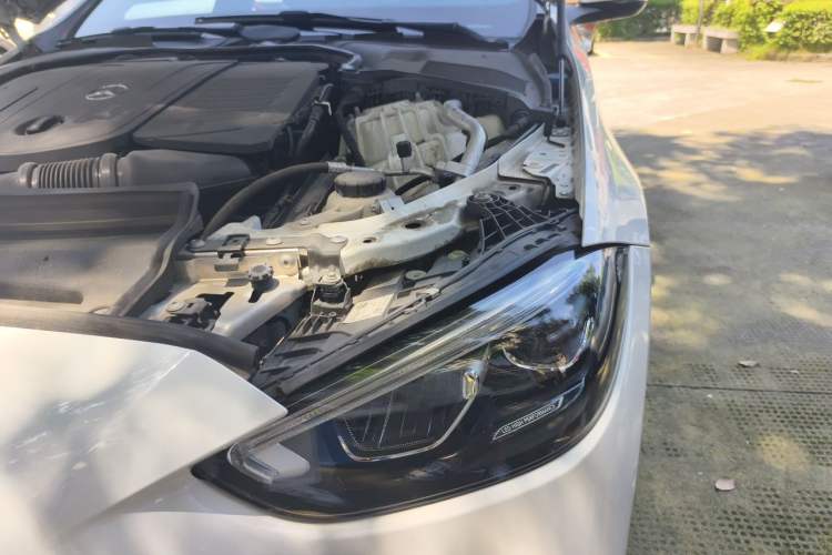 Used Mercedes-Benz C-Class 2022 Restyled C 260 L Sport Edition Engine Bay Left