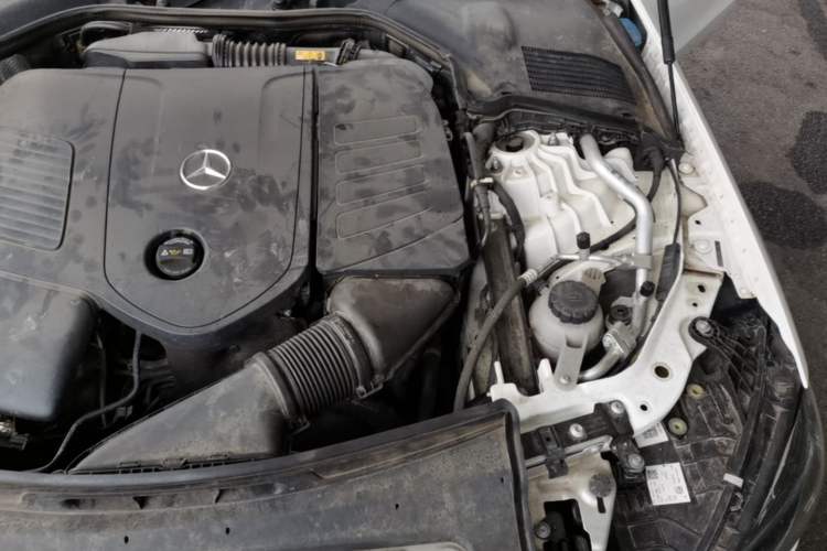 Used Mercedes-Benz C-Class 2022 C 260 L Engine Bay Left