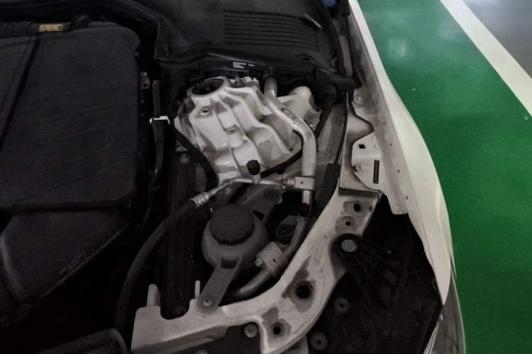 Used Mercedes-Benz C-Class 2022 Restyled C 260 L Sport Edition Engine Bay Left