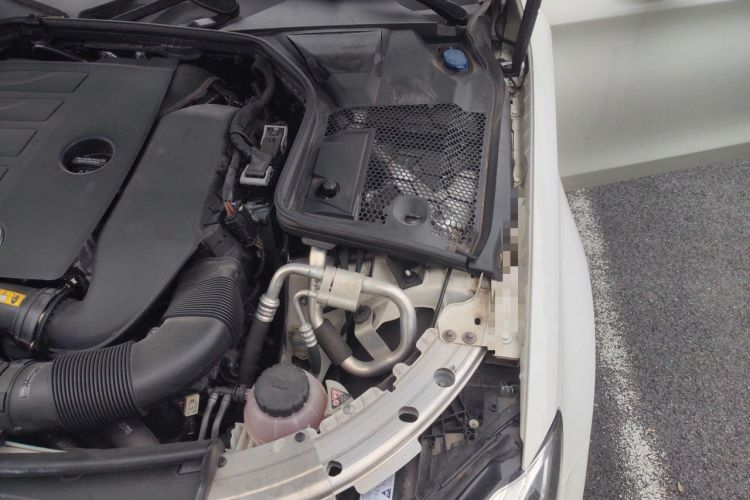 Used Mercedes-Benz C-Class 2022 C 260 Coupe Engine Bay Left
