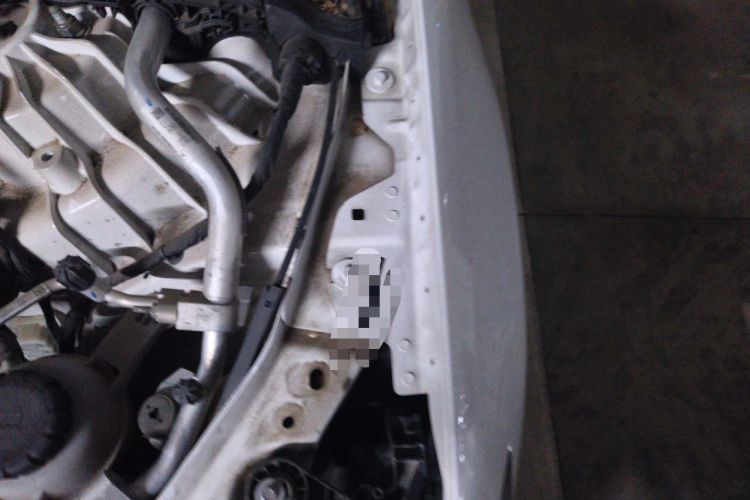 Used Mercedes-Benz C-Class 2022 Revised C 260 L Starry Night Sport Edition Engine Bay Left